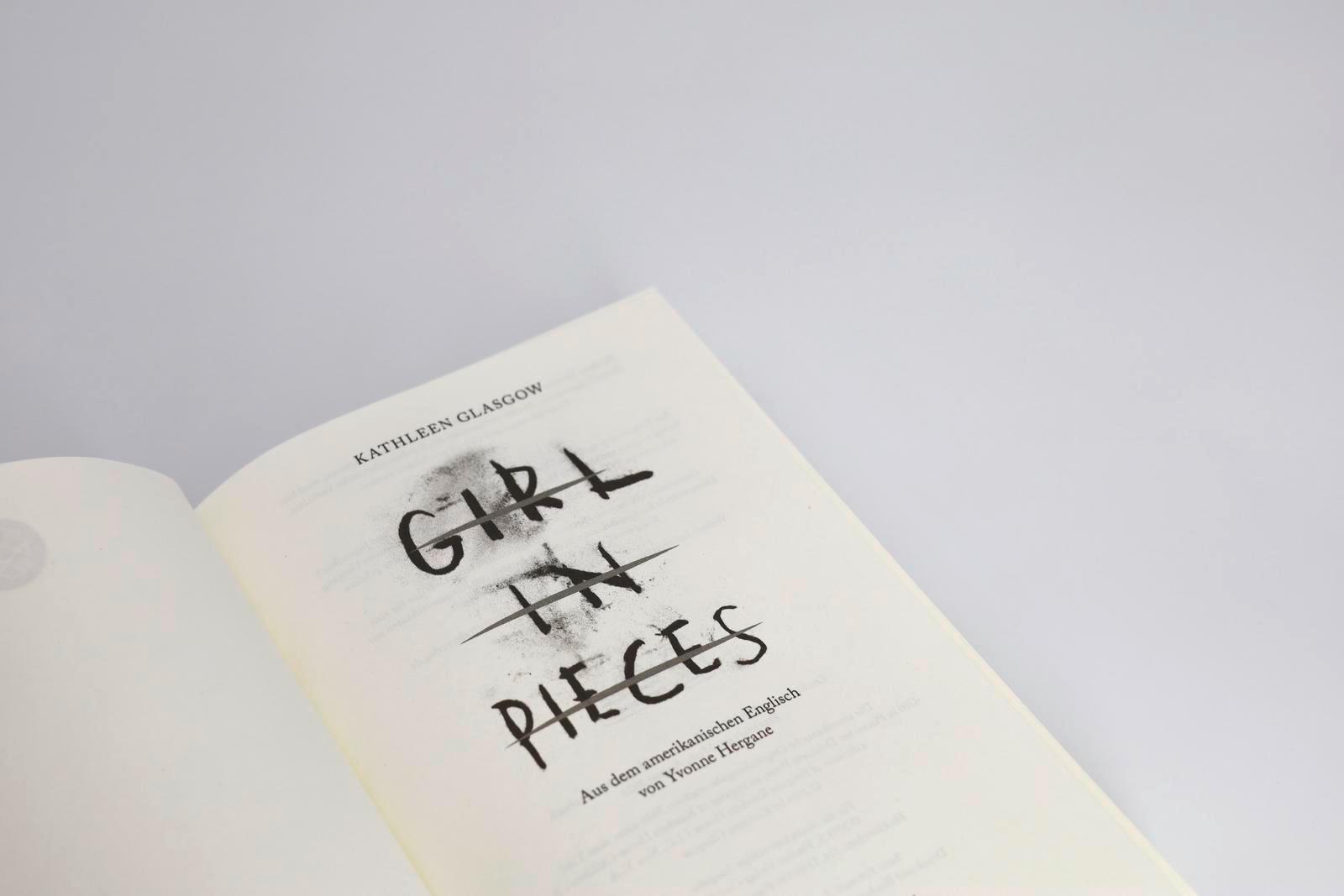 Girl in Pieces