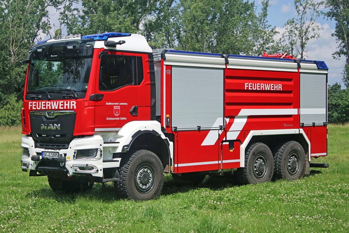 Jahrbuch Feuerwehrfahrzeuge 2025